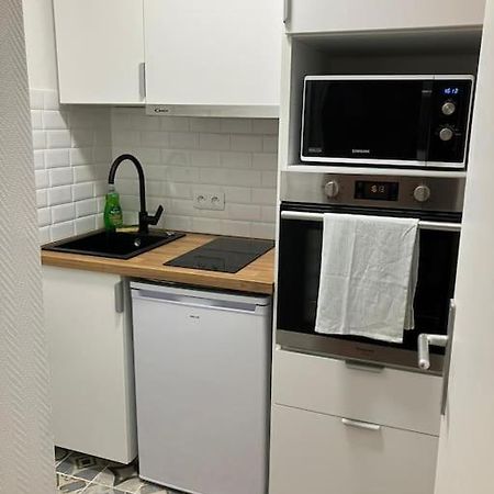 Studio Cosy 12 Min Arc De Triomphe Apartment Rueil-Malmaison Ngoại thất bức ảnh